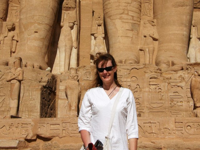 At the feet of Ramses II 